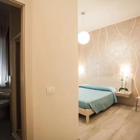 Frasca Nocleg ze śniadaniem 3*