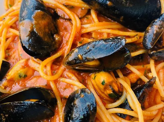 Frasca לינה וארוחת בוקר 3*